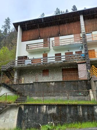 Bilocale in Via Predazzo 2, Temù — foto 2 di 5