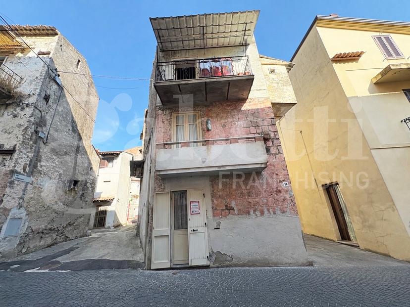 Casa indipendente in Via Santa Maria dell'Agnena, Vitulazio — foto 3 di 5