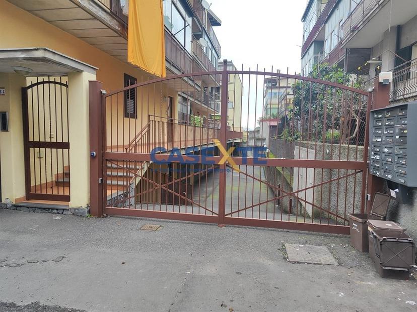 Trilocale in Via Vincenzo Bellini, Valverde — foto 5 di 5