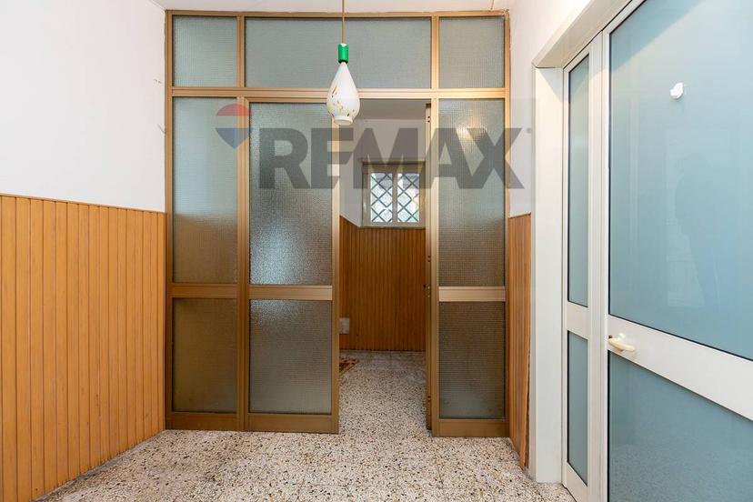 Casa indipendente in Via Vittorio Emanuele 78, Aci Sant'Antonio — foto 2 di 5