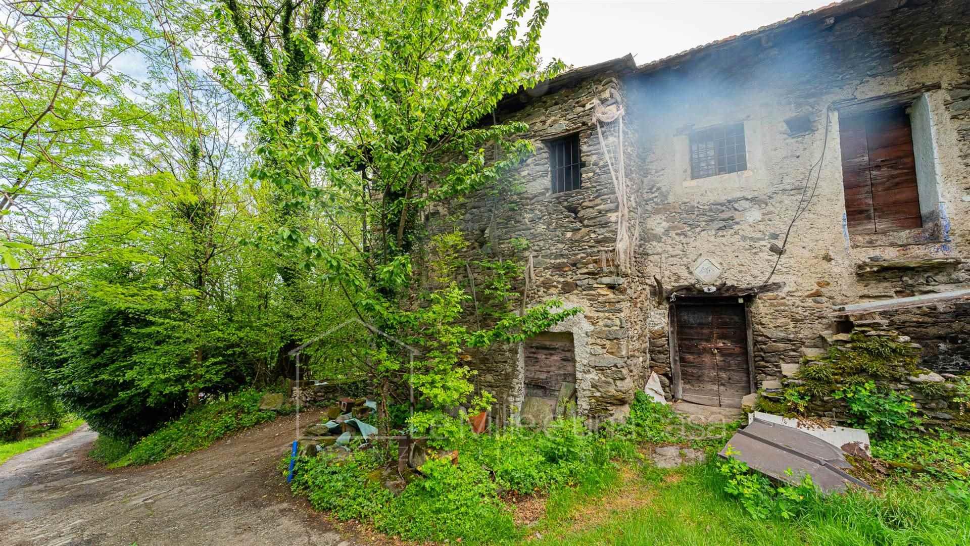 Rustico in Via Biasett, Colico