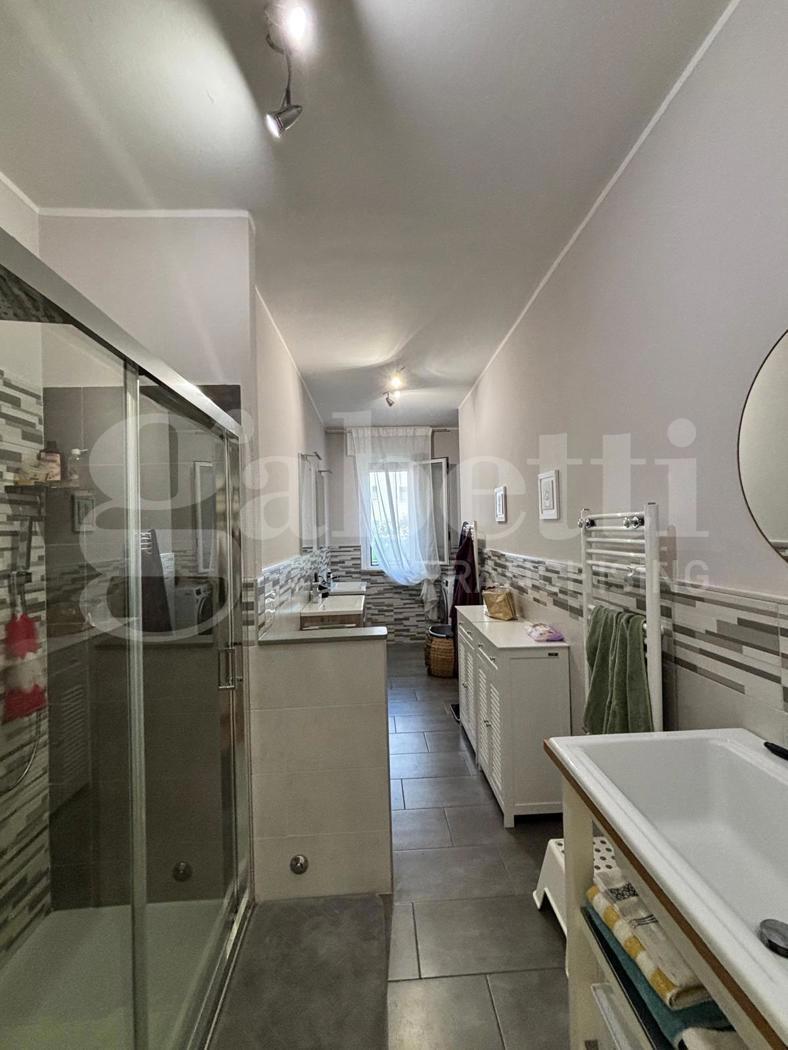 Trilocale in Viale Lazio 32, Rozzano — foto 2 di 5