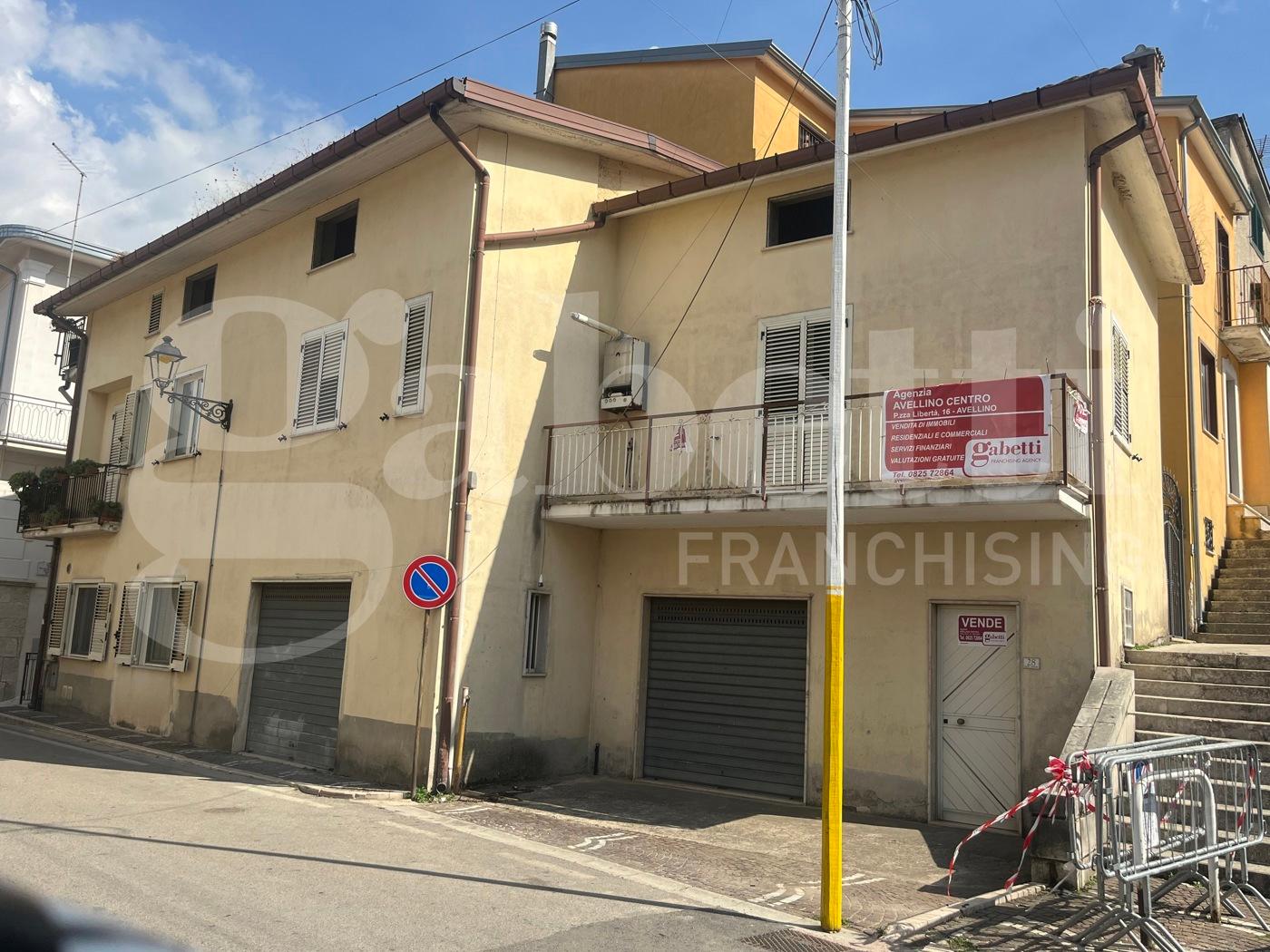 Casa indipendente in Via Aldo Morò Pietrastornina , Pietrastornina