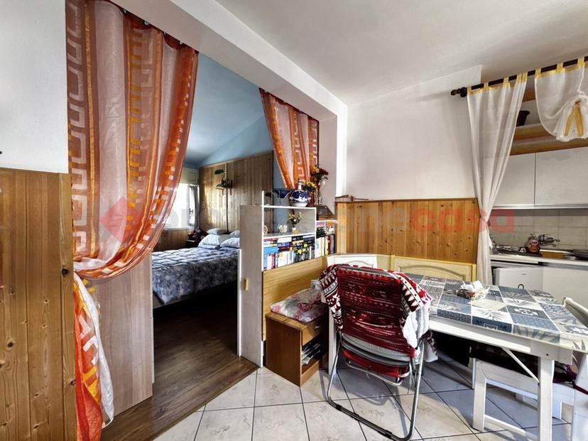 Bilocale in Viale Lago Maggiore, Castelletto sopra Ticino — foto 4 di 5