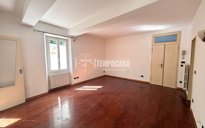 Trilocale in Via Luciano Fornaciari 16, Reggio nell'Emilia — foto 3 di 5
