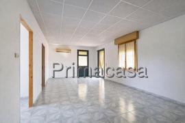 Casa indipendente in Via Ponte Tintore, Novi di Modena — foto 3 di 5