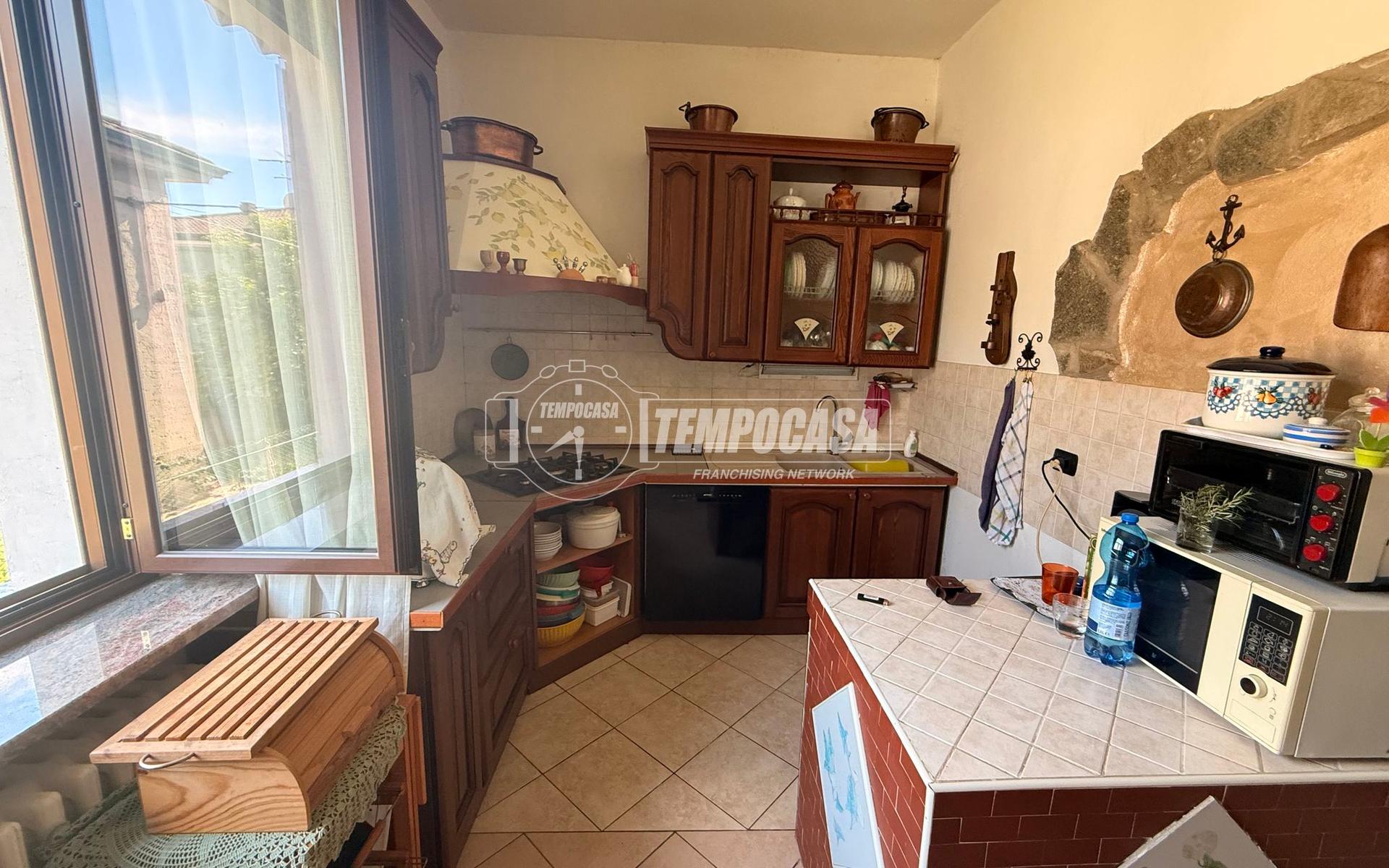 Casa indipendente in Via Alessandro Volta, Borgonovo Val Tidone