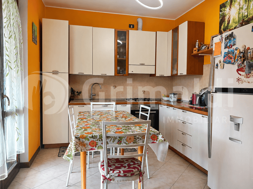 Trilocale in Via Carroccio 1, Limbiate — foto 4 di 5