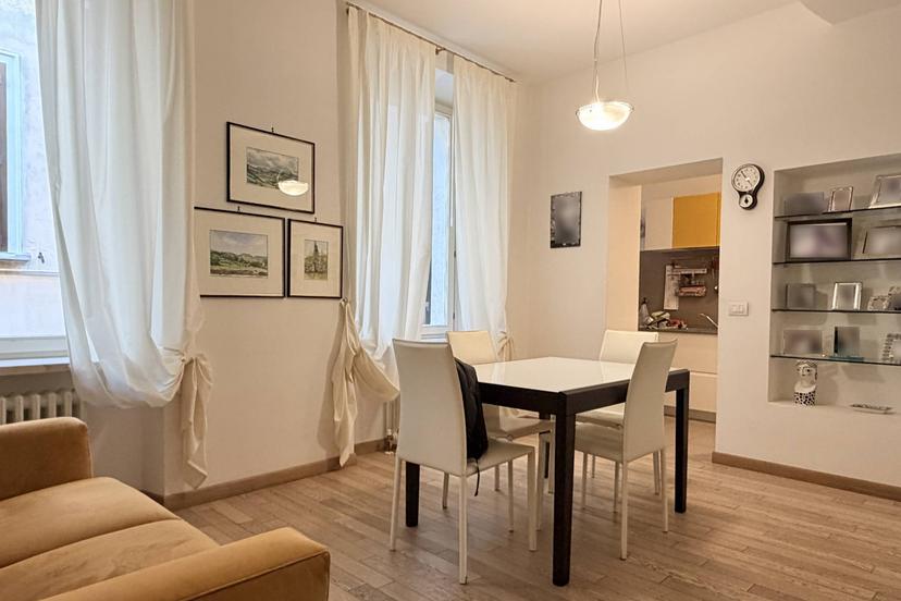 Trilocale in Via Abbati 13, Pesaro