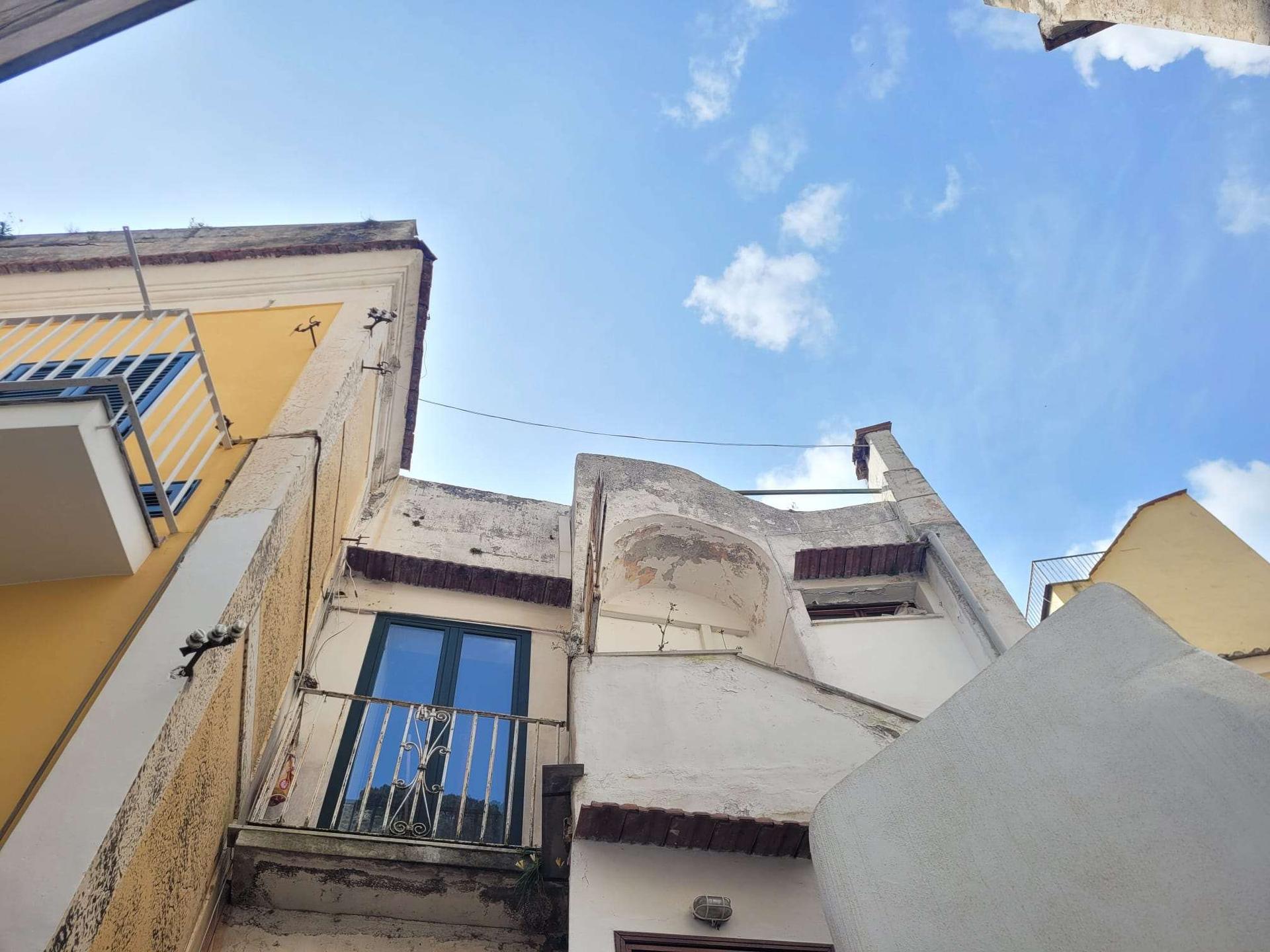 Bilocale, Amalfi