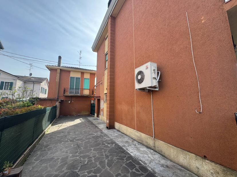 Casa indipendente in Via Piave 27, Mirandola — foto 5 di 5