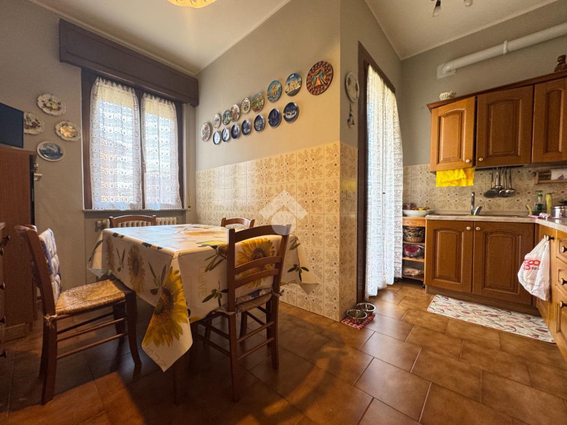 Villa in Via G. Carducci 59, Cameri