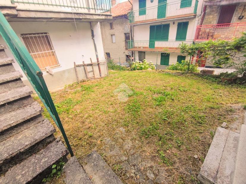 Casa indipendente in Frazione Salogni 1, Fabbrica Curone — foto 5 di 5