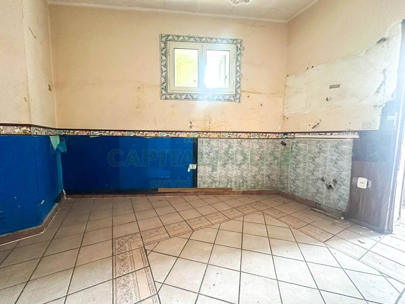 Bilocale in Via Michele Monaco, San Prisco — foto 3 di 5