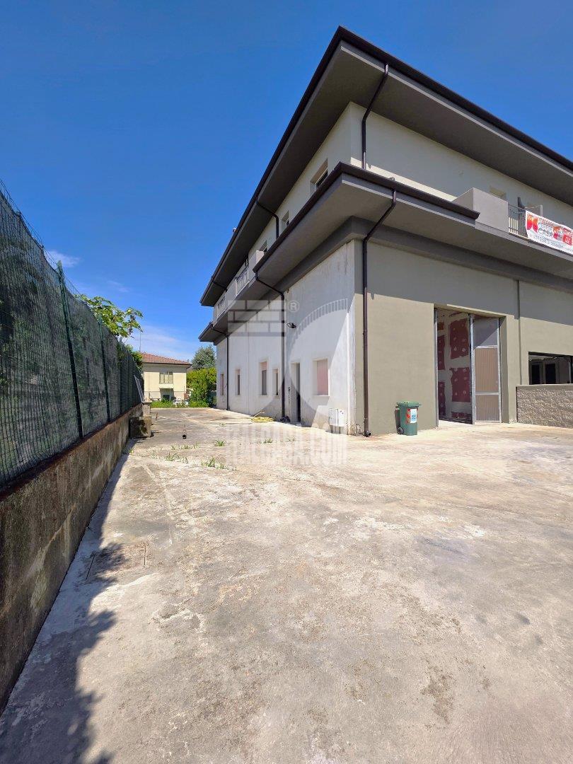 Loft in Via Pisacane, Curtatone — foto 4 di 5