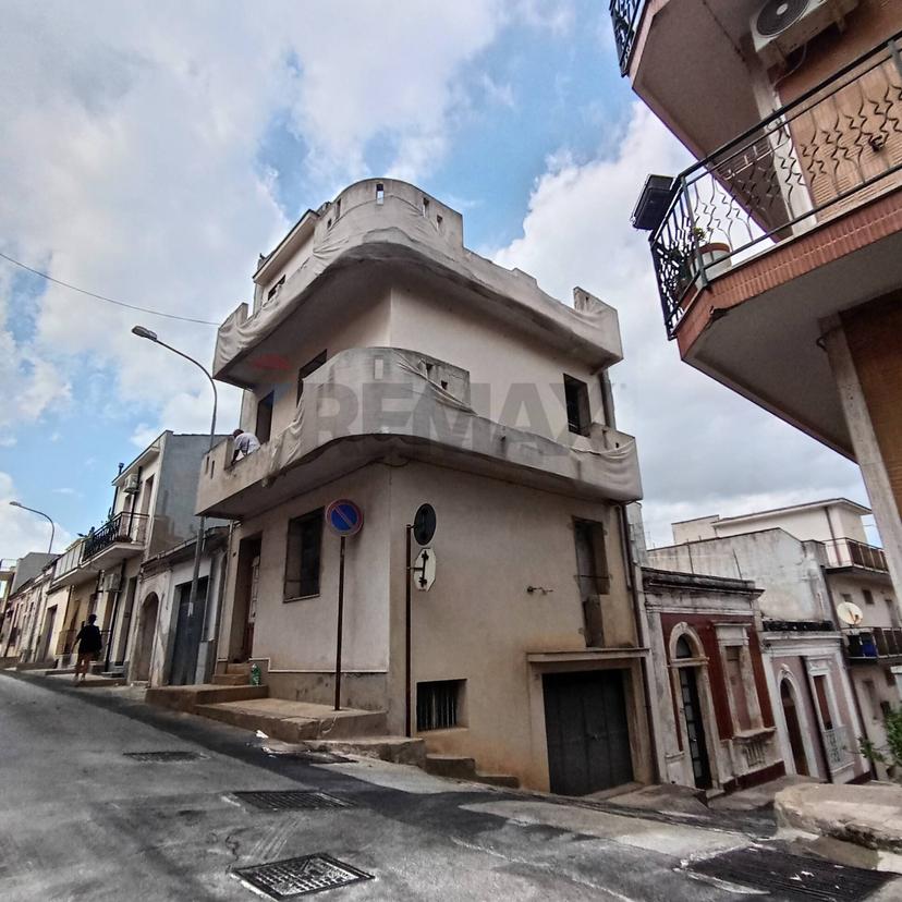 Casa indipendente in Via Magenta 218, Canicattini Bagni — foto 2 di 5