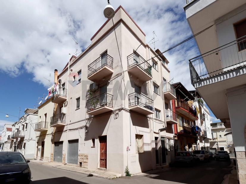 Trilocale in Via Leonardo da Vinci 19, Santeramo in Colle — foto 3 di 5