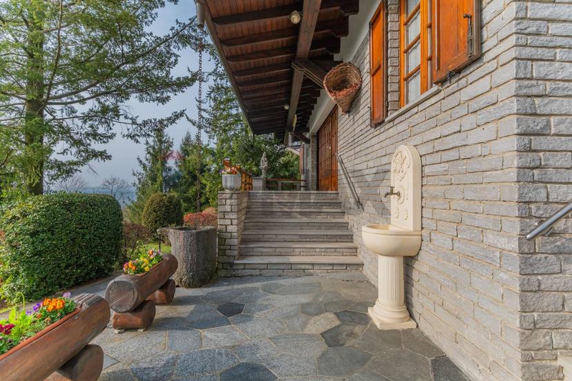 Villa in Via l. Rossi 96, Sumirago — foto 5 di 5