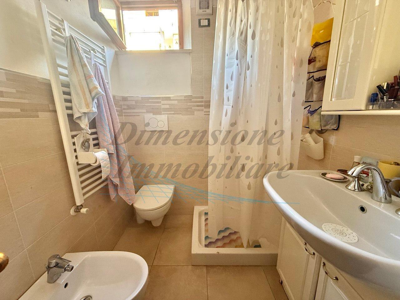 Quadrilocale in Via Lago di Garda, Rosignano Marittimo