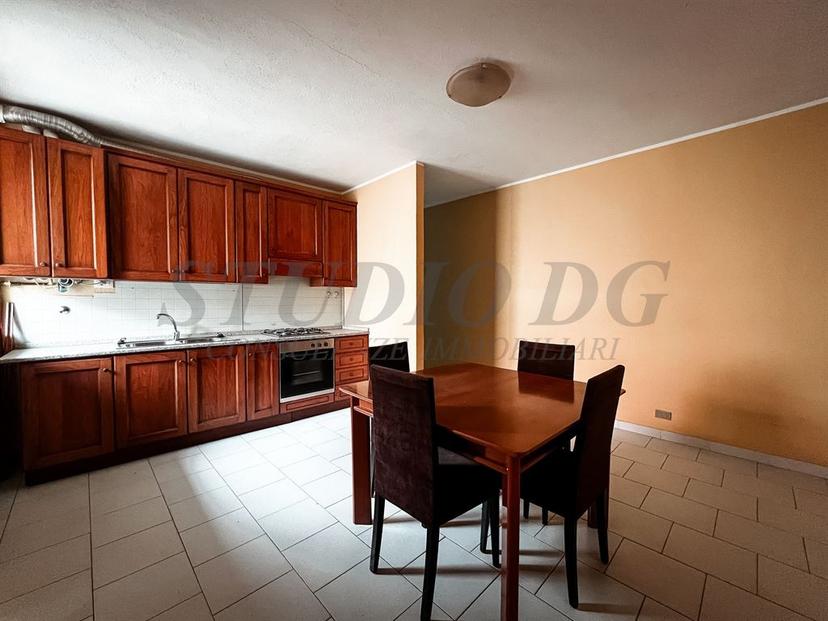 Trilocale in Via San Bernardo, Cesano Maderno — foto 5 di 5