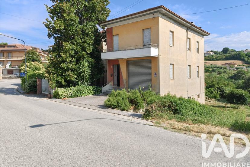 Villa in Viale Viale Trieste 52, Montottone — foto 3 di 5
