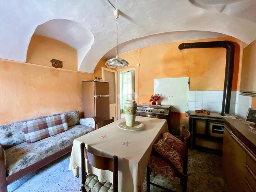 Casa indipendente in Via della Libertà 30, Levone