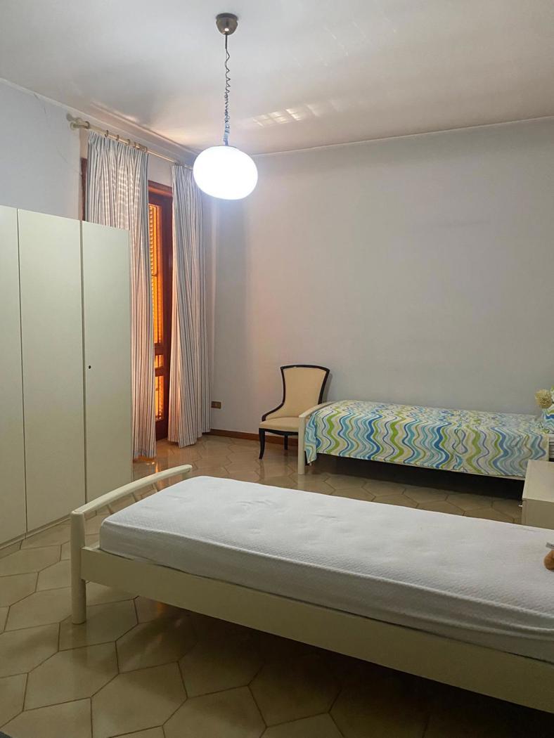 Appartamento in Viale J. Kennedy 113, Aversa