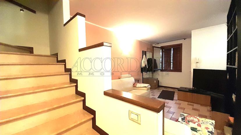 Villa a schiera, Limena — foto 2 di 5