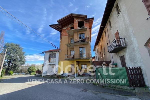 Trilocale in Via Piemonte 3, Castronno