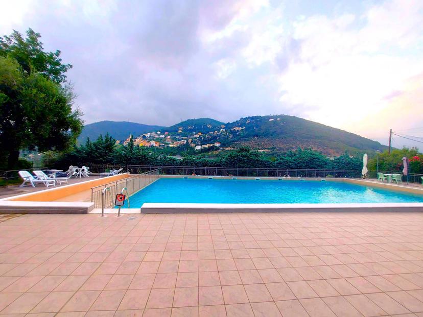 Villa in Ranzi, Pietra Ligure — foto 2 di 5