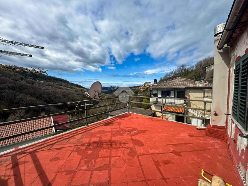 Villa in Via Lago 1, Lago — foto 4 di 5