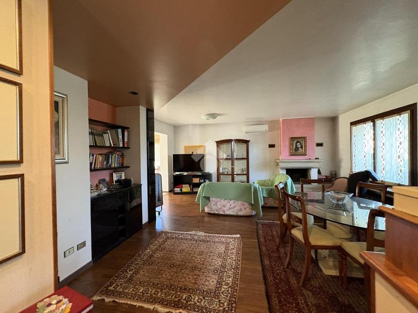 Villa in Via Don B. Guzzo 9875, Vigodarzere — foto 3 di 5