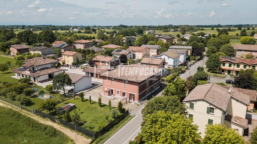 Casa indipendente in Via San Pellegrino, Correggio — foto 4 di 5