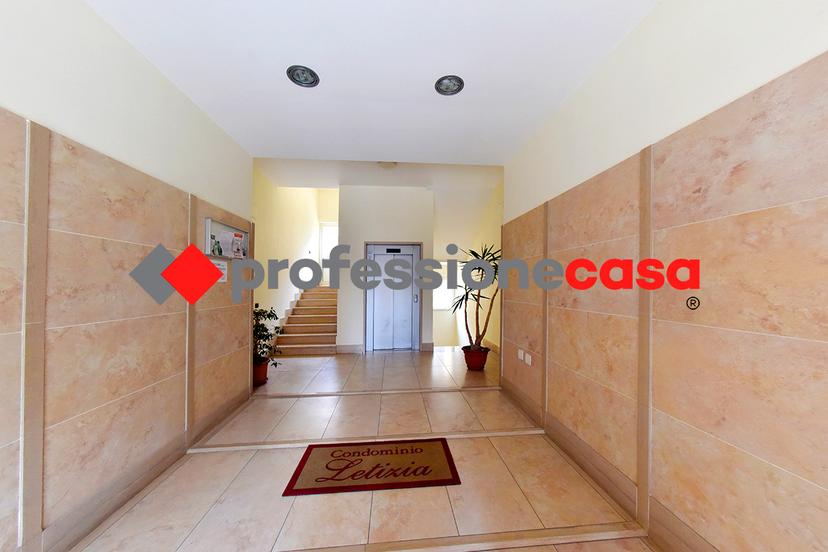 Quadrilocale in Viale Italia 17, San Nicola la Strada — foto 3 di 5