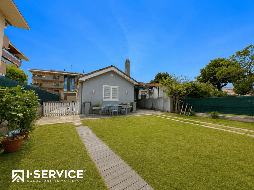 Casa indipendente in Via Niccolò Tommaseo 91, Rimini — foto 5 di 5