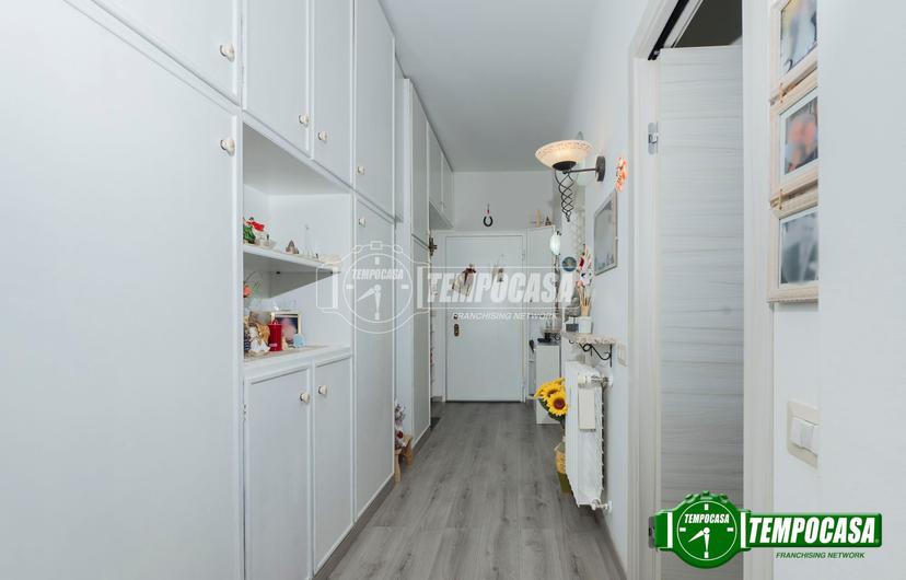 Bilocale in Via Martiri della Libertà, Locate di Triulzi — foto 4 di 5