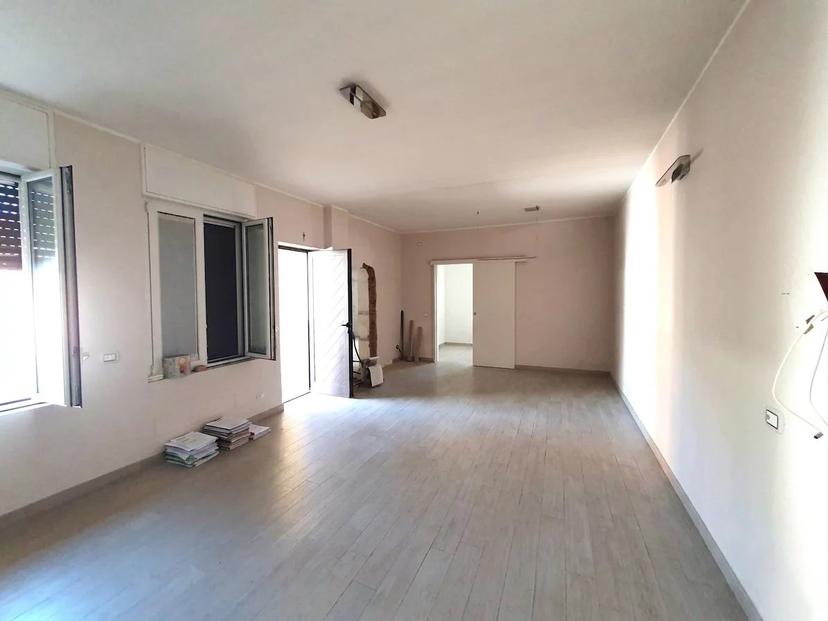 Trilocale in Via Don Minzoni 46 Legnano, Legnano
