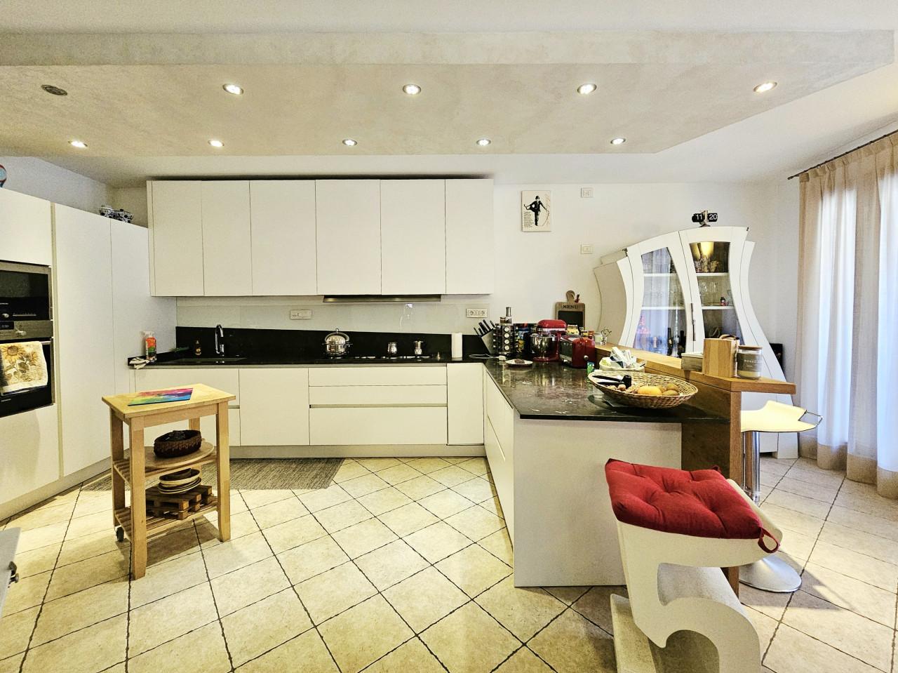 Casa indipendente in Via Amolaro, Baone