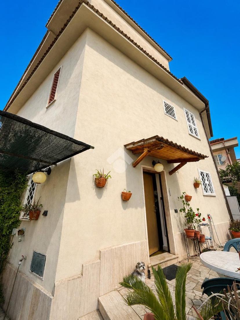 Villa in Via delle Ringhiere 88, Guidonia Montecelio