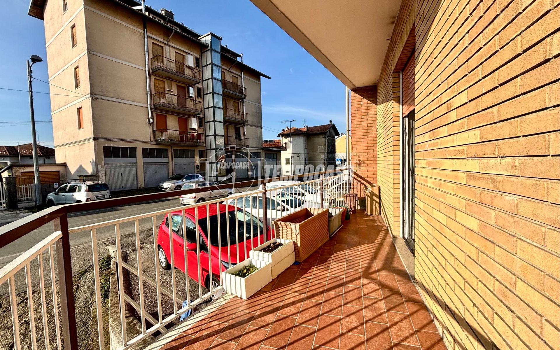 Trilocale in Via Edmondo De Amicis, Ponderano