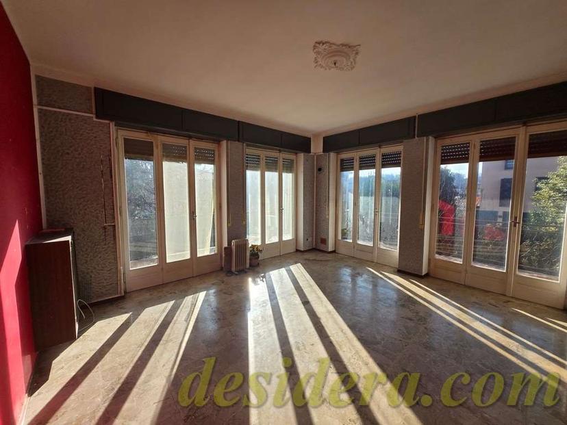 Villa unifamiliare, Varallo Pombia — foto 4 di 5