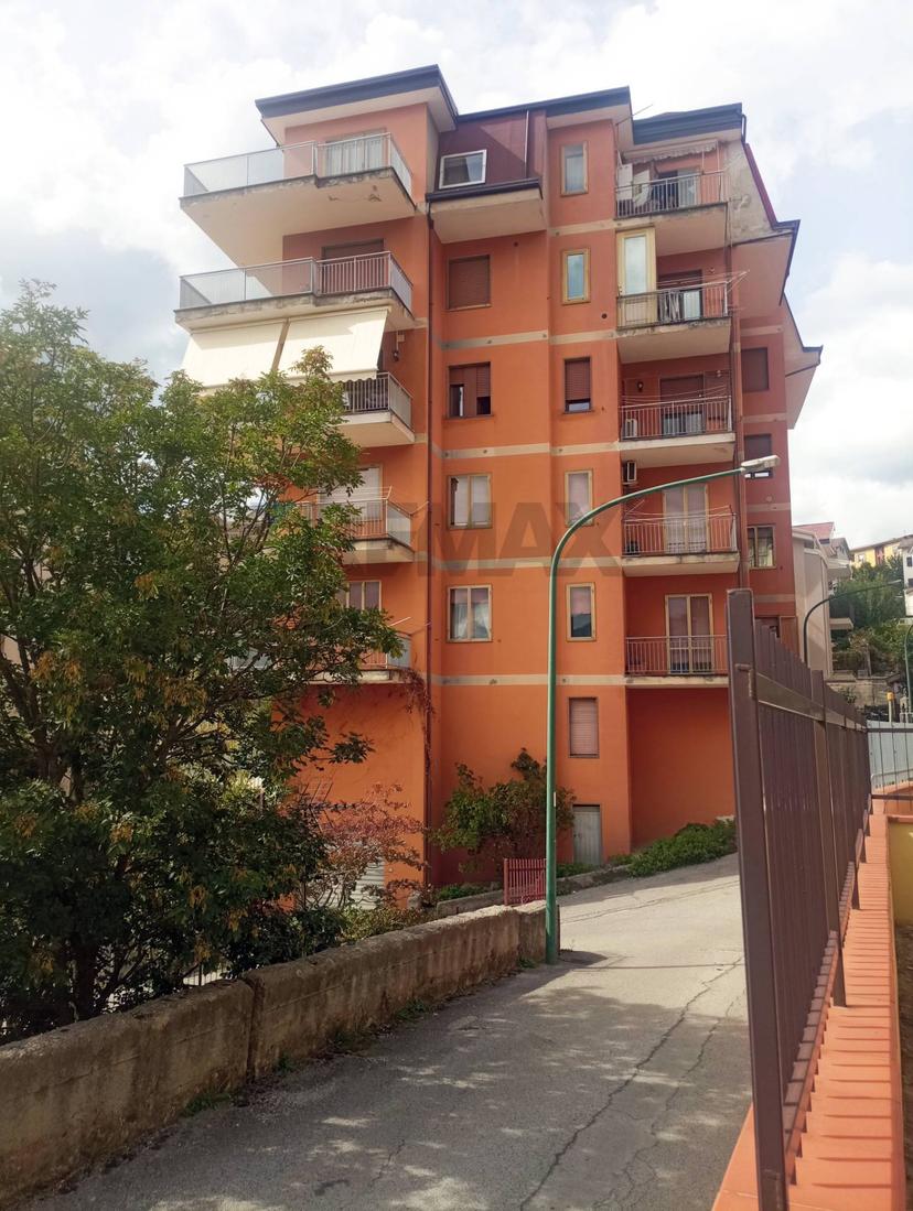 Appartamento in Via dei Gigli 1, Lagonegro — foto 2 di 5