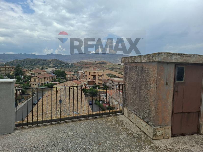 Appartamento in Via del Popolo 16, Regalbuto — foto 2 di 5
