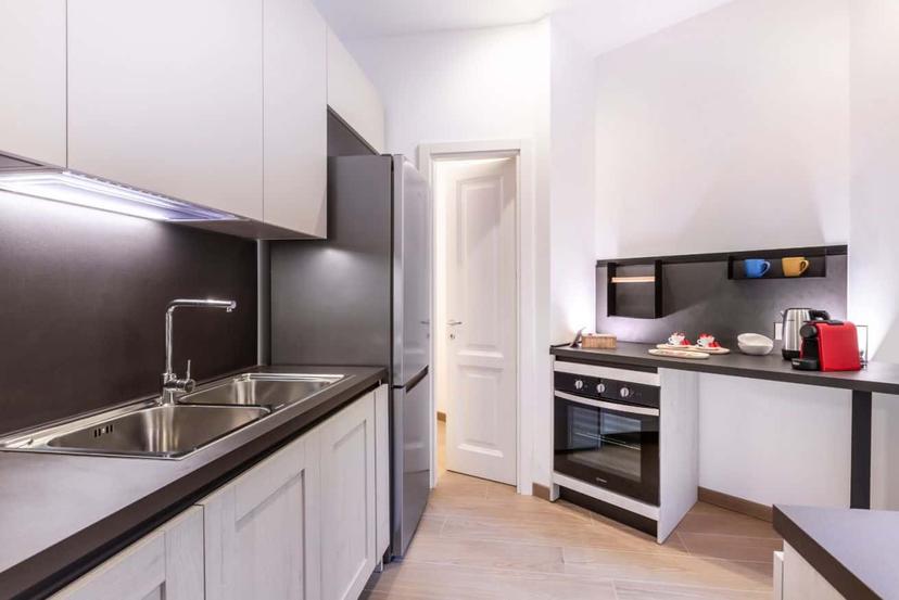 Monolocale in Via Cavour 238, Roma
