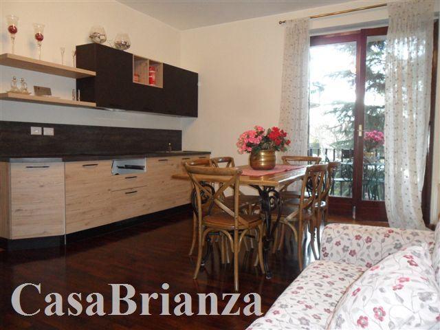 Trilocale in Via Santa Maria delle Selve, Biassono — foto 2 di 5
