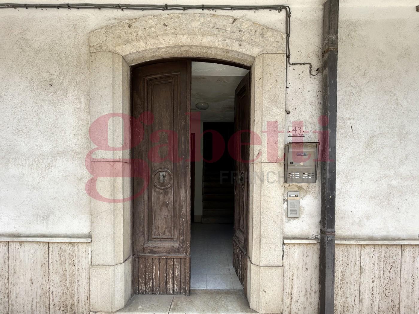 Casa indipendente in Via Telese Vetere  Snc, San Salvatore Telesino
