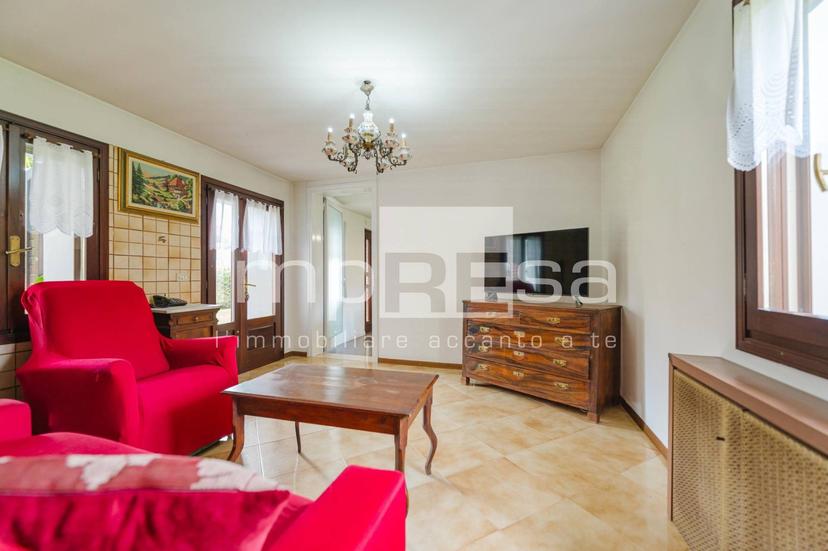 Rustico in Viale a. Dante 98, Fontanafredda — foto 4 di 5