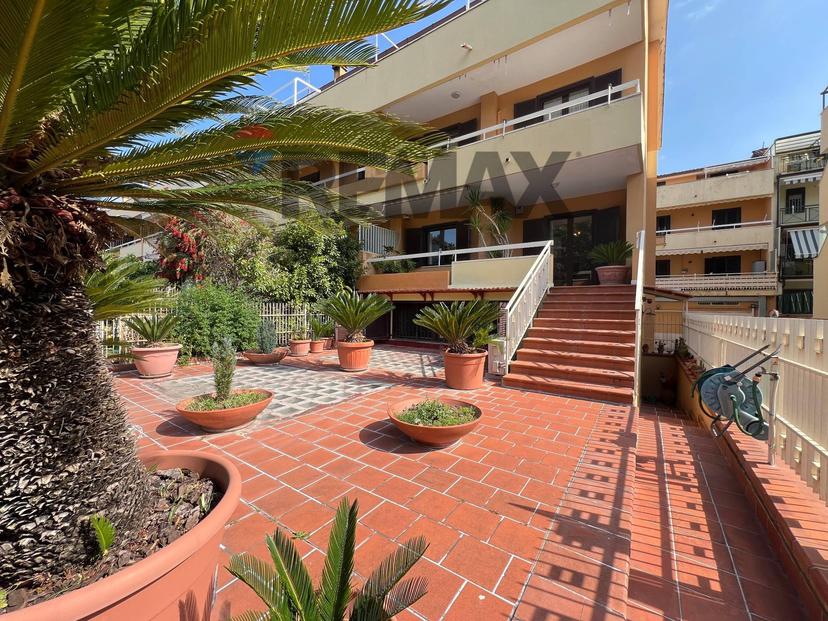 Villa a schiera in Gregorio Mendel 49, Caserta — foto 5 di 5