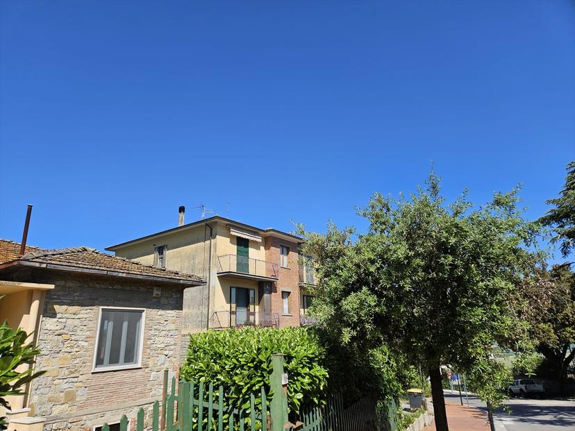 Quadrilocale in Viale Roma 19, Paciano — foto 3 di 5