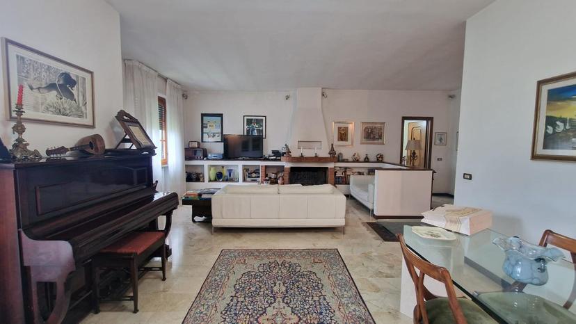 Villa bifamiliare, Sarzana — foto 4 di 5
